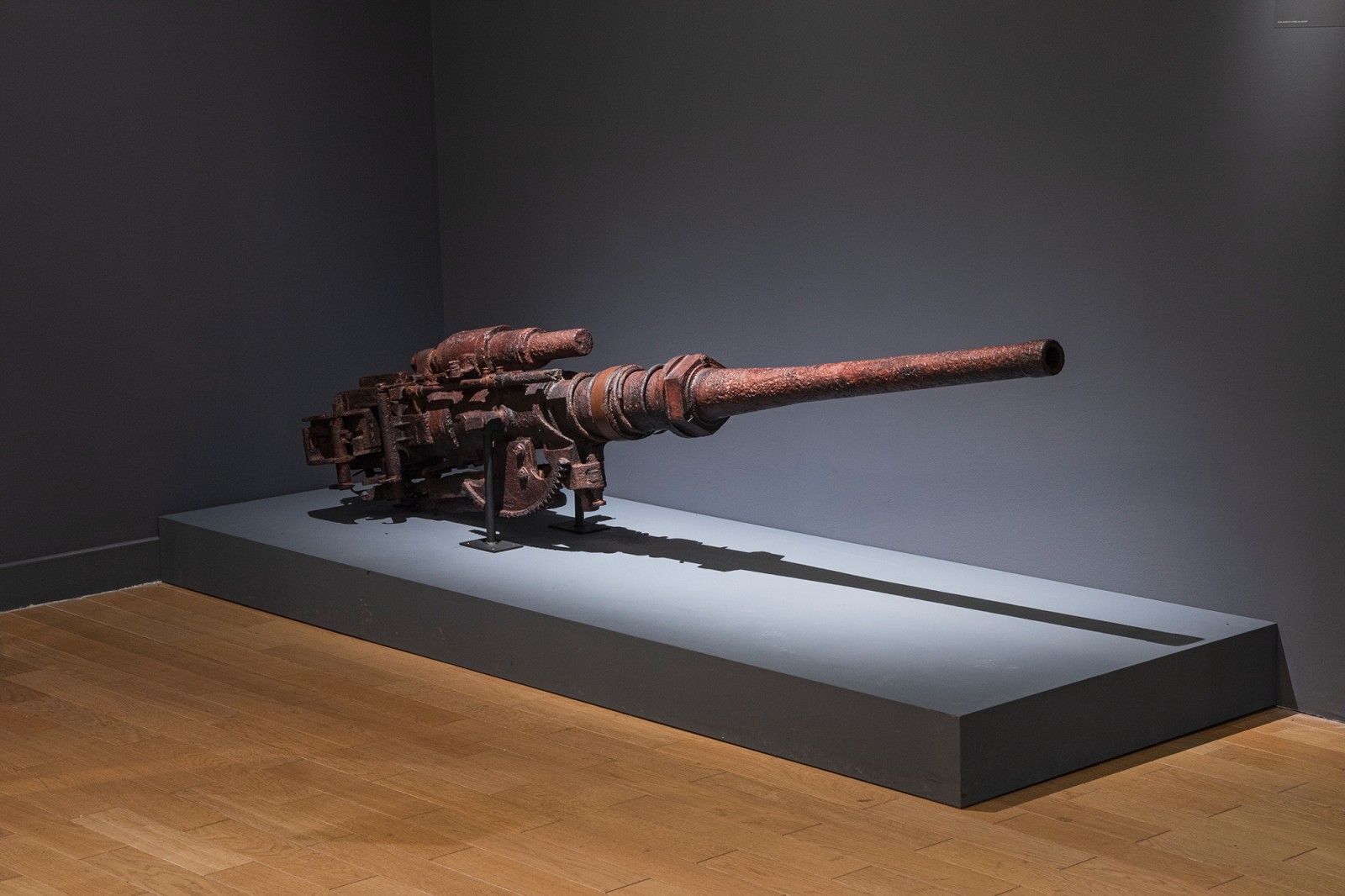 julien-lelievre-aura-03