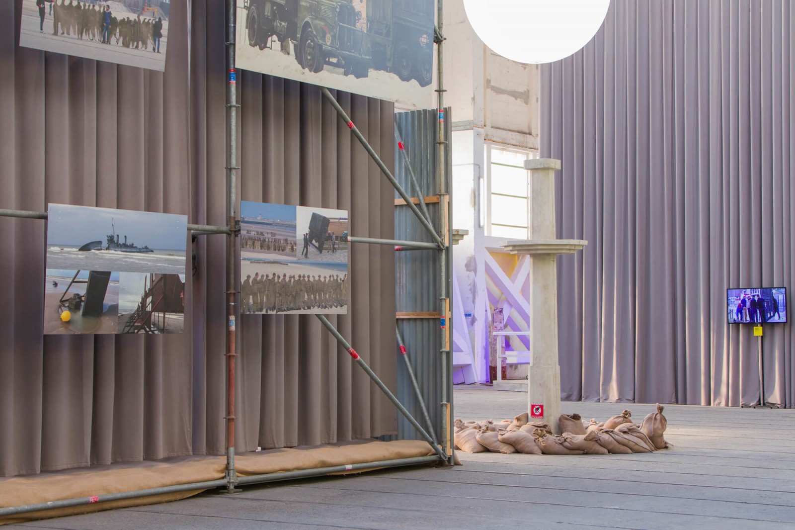 julien-lelievre-unit-00010