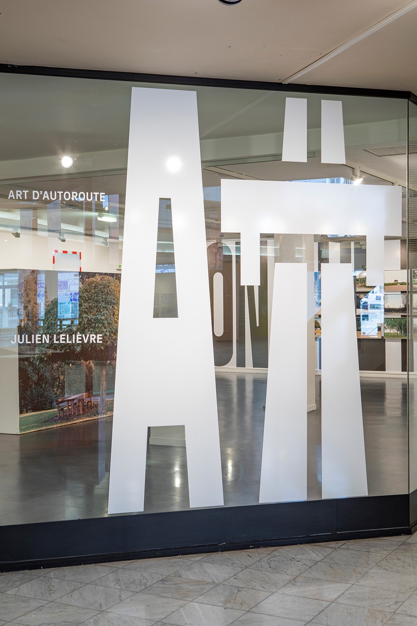 signals-bis-aa-a31a4132