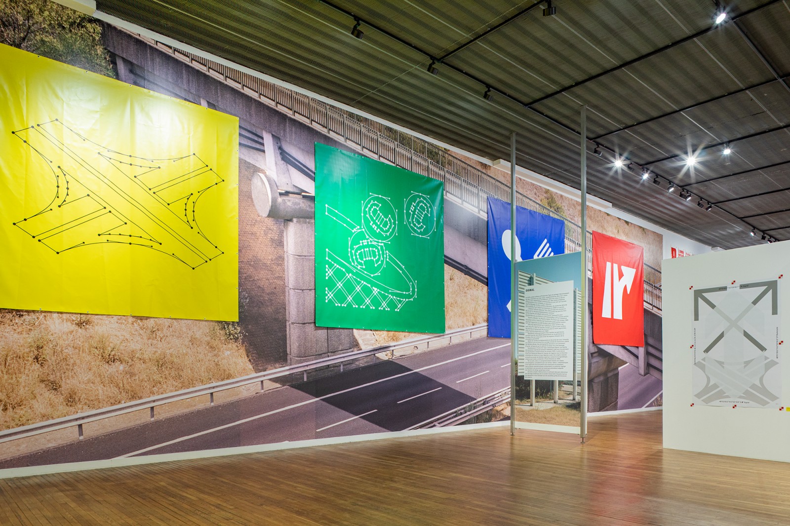 signals-bis-a31a3968